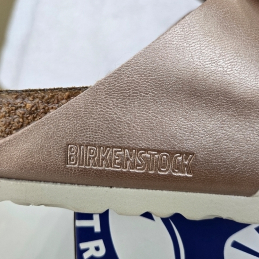 *NEW* Birkenstock Women's Leather Sandals - Picture 4 of 8